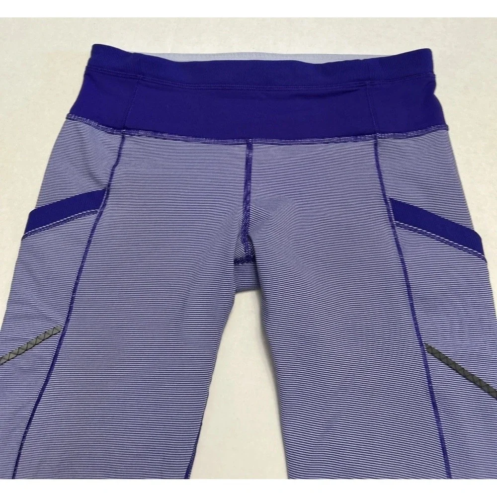 Lululemon Run For Fun Crop Bruised Berry Wee Stripe Sz 8 RARE Purple Pockets‎